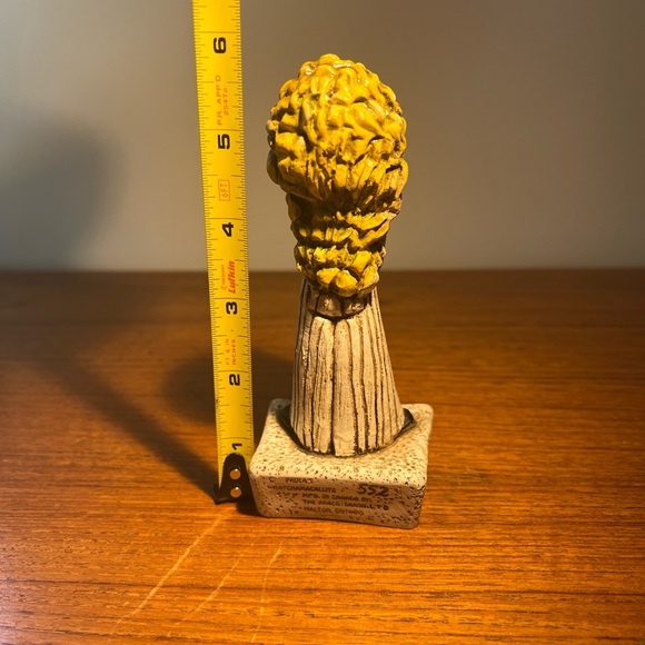 Vintage 1975 Paula Figurine made in Ontario Canada Retirement 552 - Picture 3 of 3